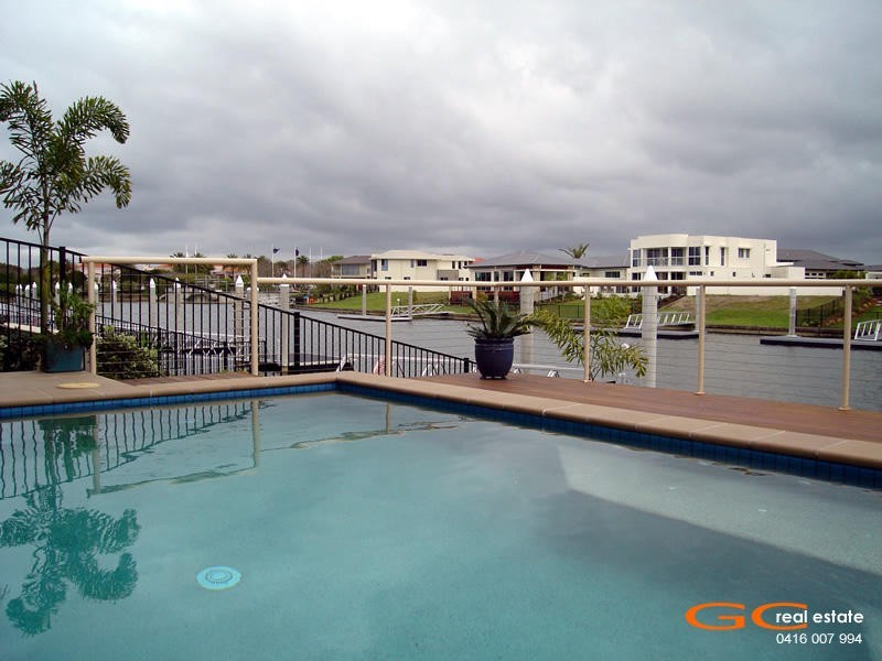 7408 Ellensbrook Drive, Hope Island QLD 4212