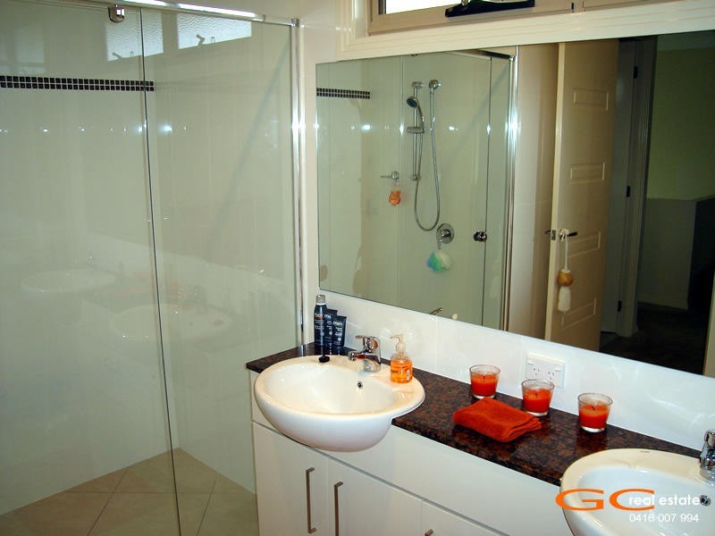 7408 Ellensbrook Drive, Hope Island QLD 4212