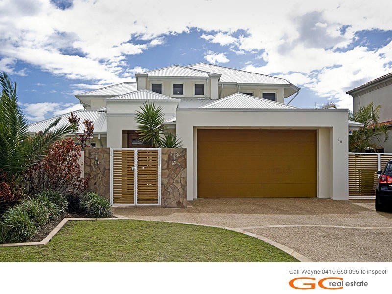 15 Sabrina Avenue, Helensvale QLD 4212