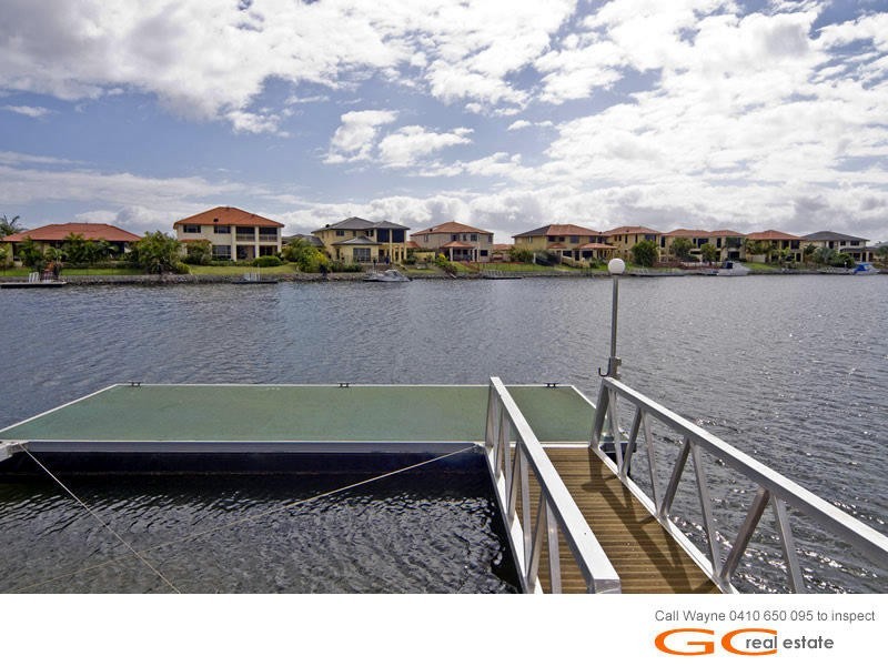 15 Sabrina Avenue, Helensvale QLD 4212