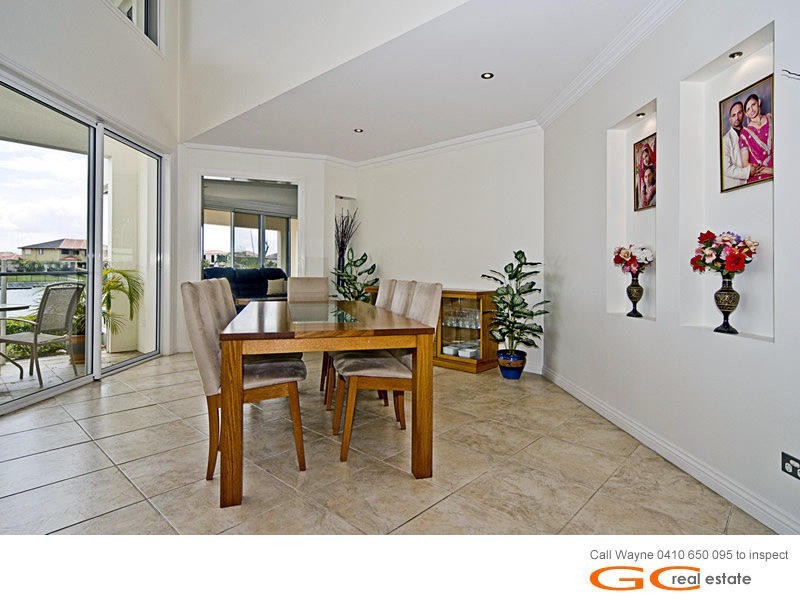 15 Sabrina Avenue, Helensvale QLD 4212
