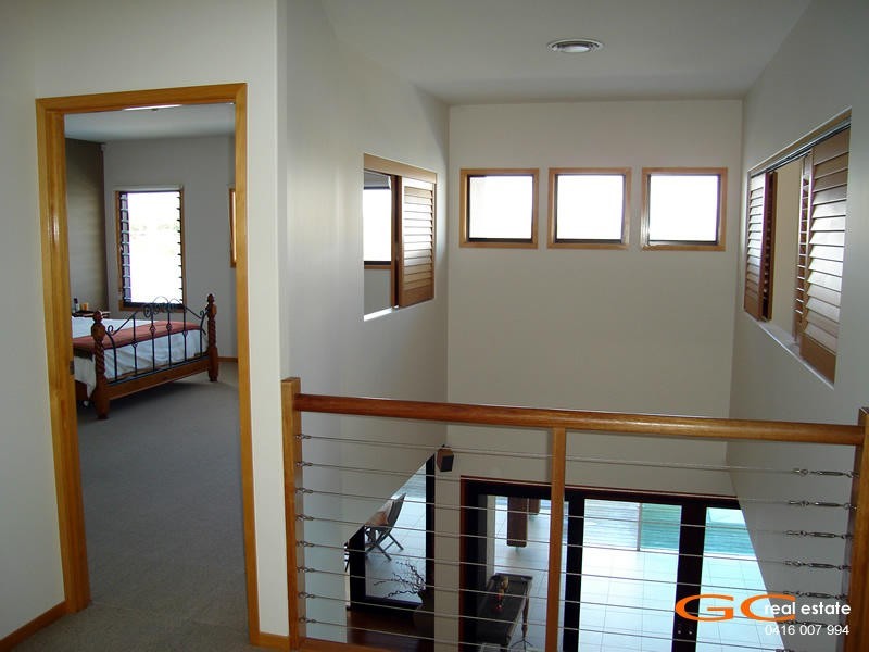 58 Tradewinds Avenue, Paradise Point QLD 4216