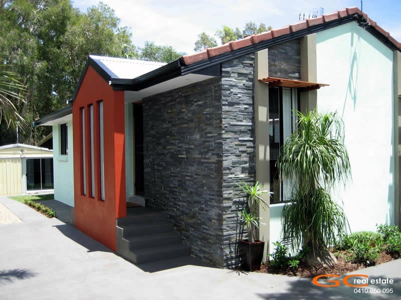 12 Tarni Street, Coombabah QLD 4216