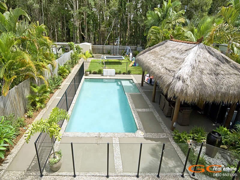 53 Nalkari, Coombabah QLD 4216