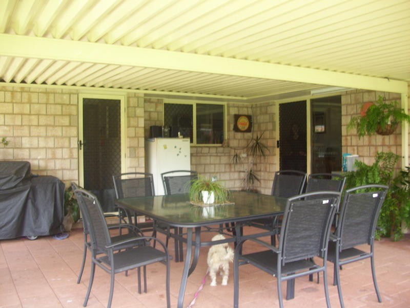 13 Jonwest Close, Torquay QLD 4655