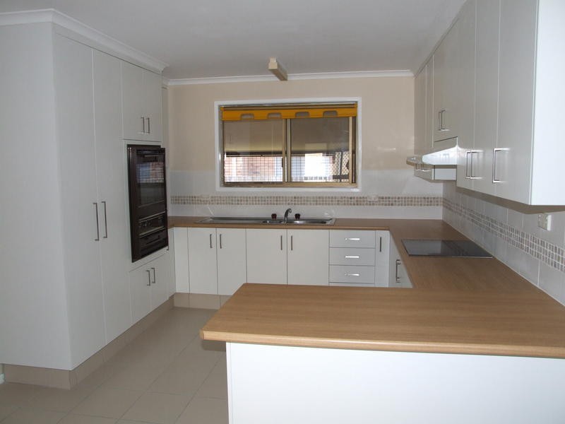 30 Wonga Street, Scarness QLD 4655