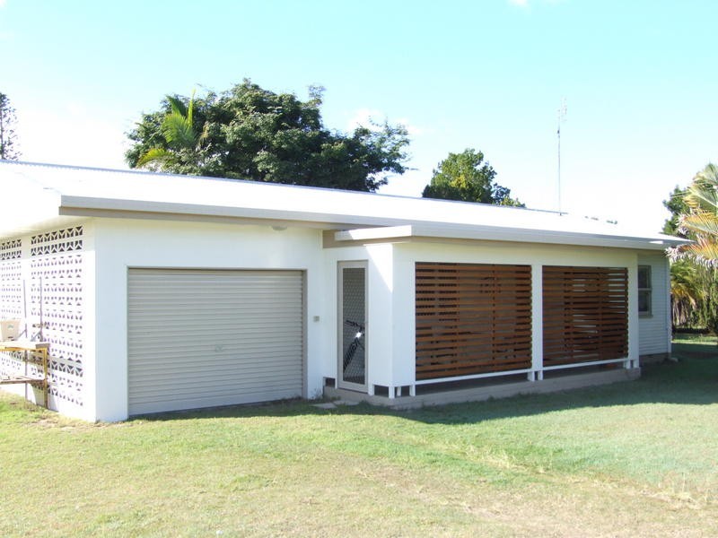 4 Brown Street, Torquay QLD 4655