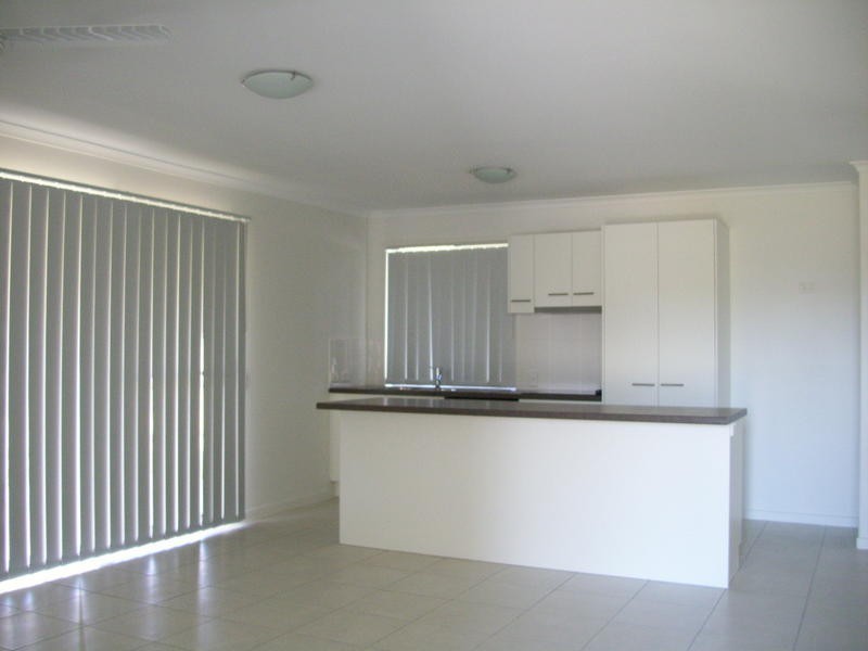 20 Seashore Way, Toogoom QLD 4655