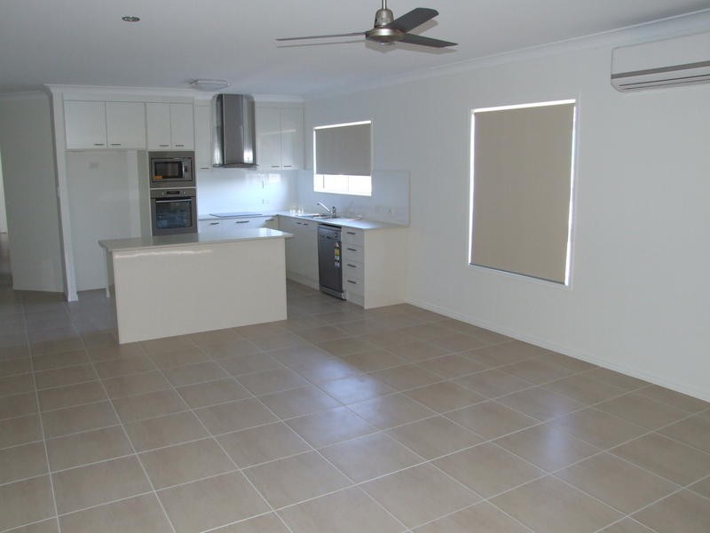 47B Endeavour Way, Eli Waters QLD 4655