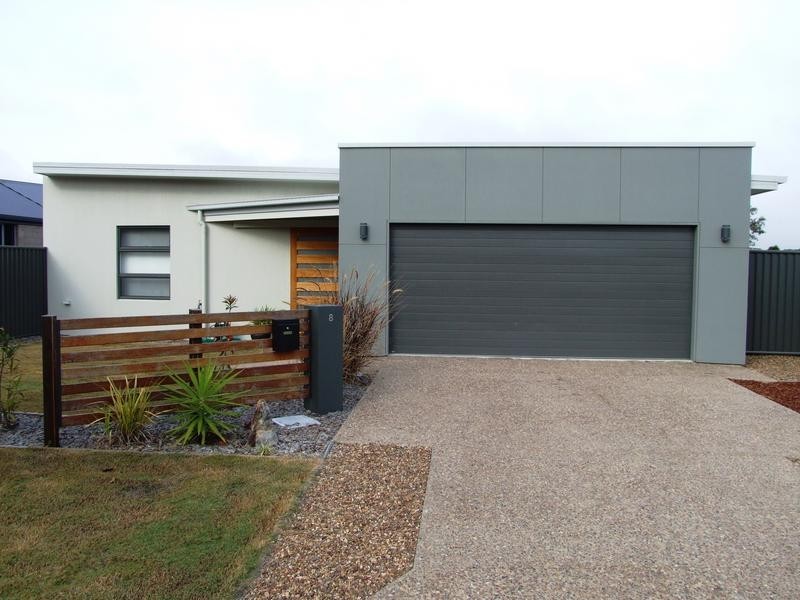 8 Morinda Way, Urraween QLD 4655