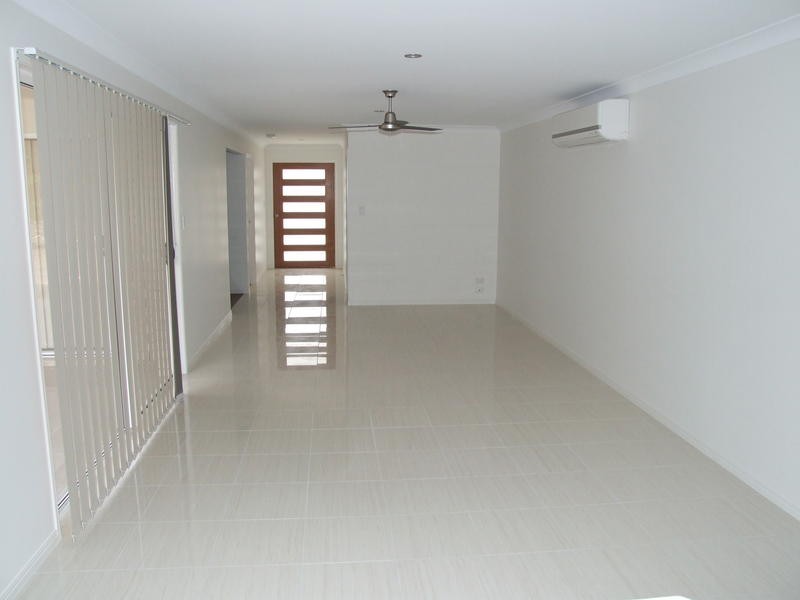 5 Zac Crt, Urraween QLD 4655