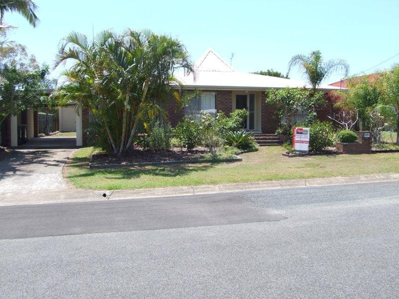 30 Bunker Ave, Pialba QLD 4655