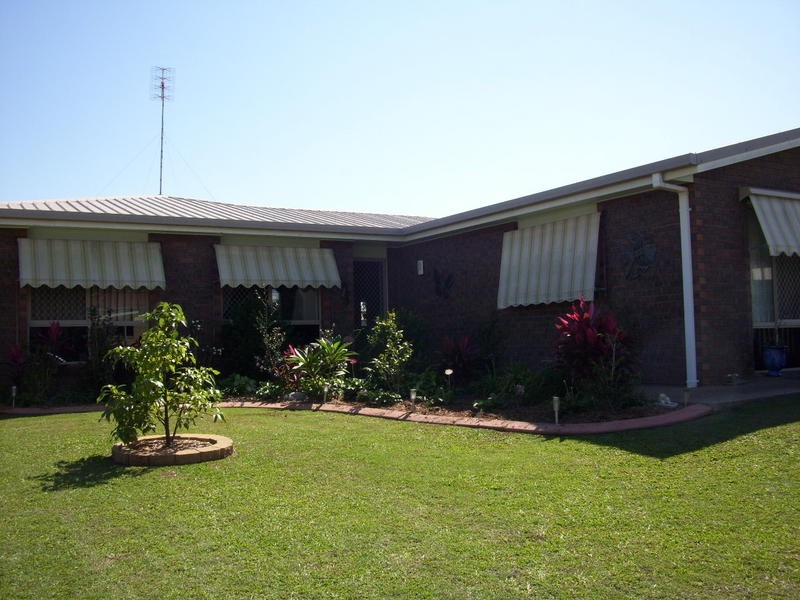 4 Vista Court, Pialba QLD 4655