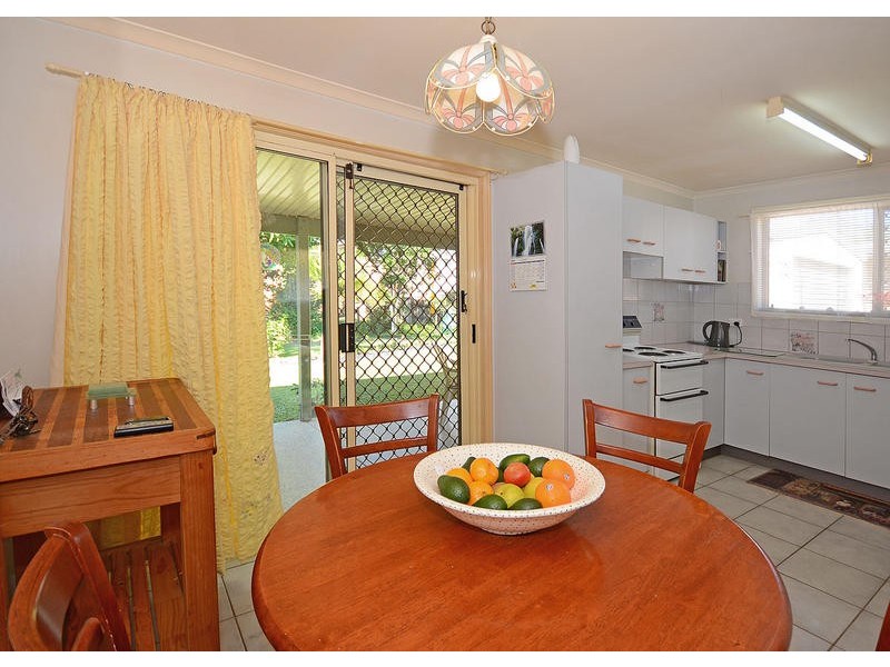 16 Bayview Tce, Pialba QLD 4655