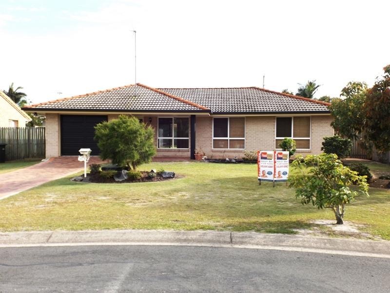 28 Southerden Street, Torquay QLD 4655