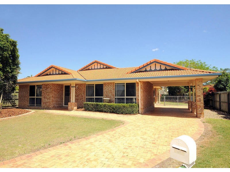 12 Boleyn Place, Torquay QLD 4655