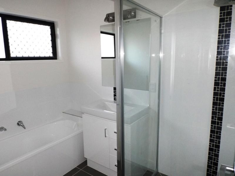 54 Royal Drive, Kawungan QLD 4655