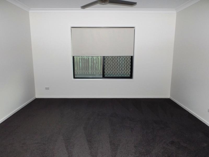 54 Royal Drive, Kawungan QLD 4655