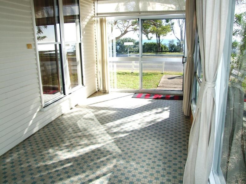91 Esplanade, Point Vernon QLD 4655