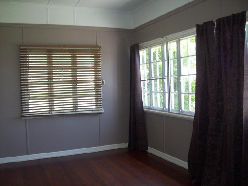 122 Long St, Point Vernon QLD 4655