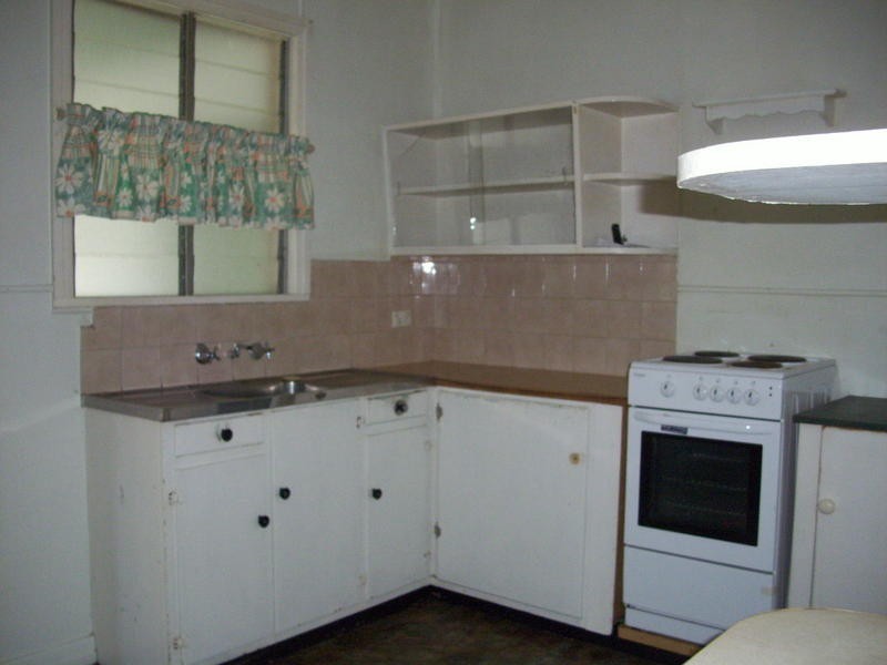 93 Torquay Road, Scarness QLD 4655