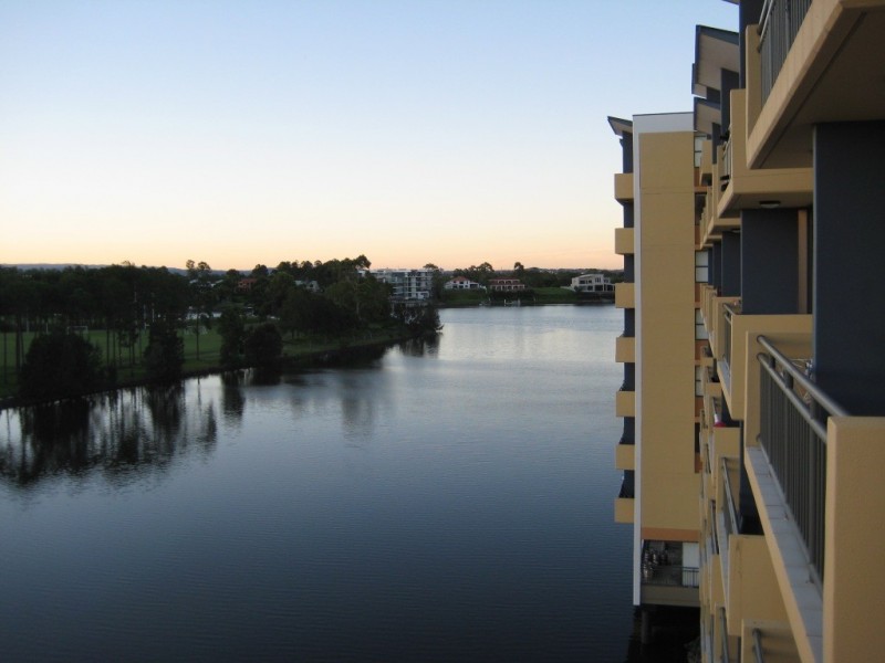 547/25 Lake Orr Drive, Robina QLD 4226