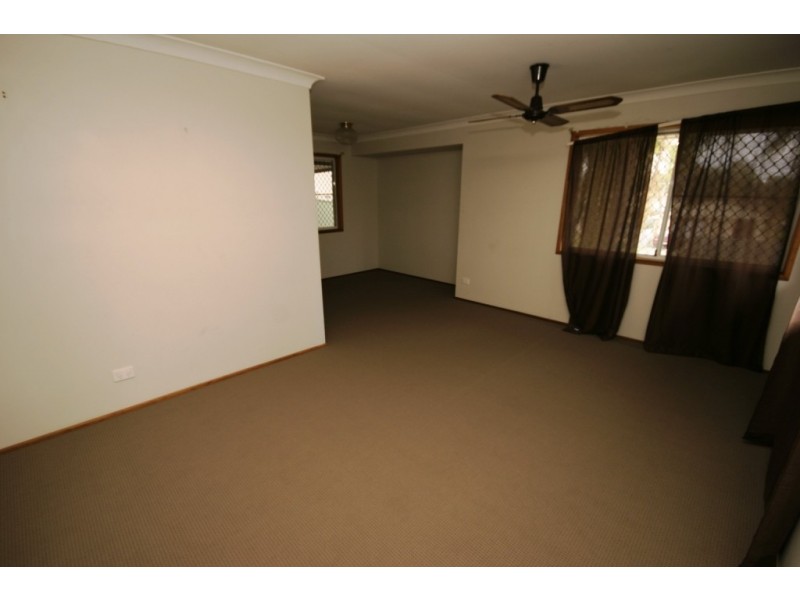 7 Warratina Street, Labrador QLD 4215