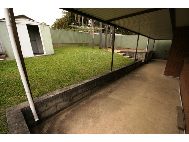 7 Warratina Street, Labrador QLD 4215