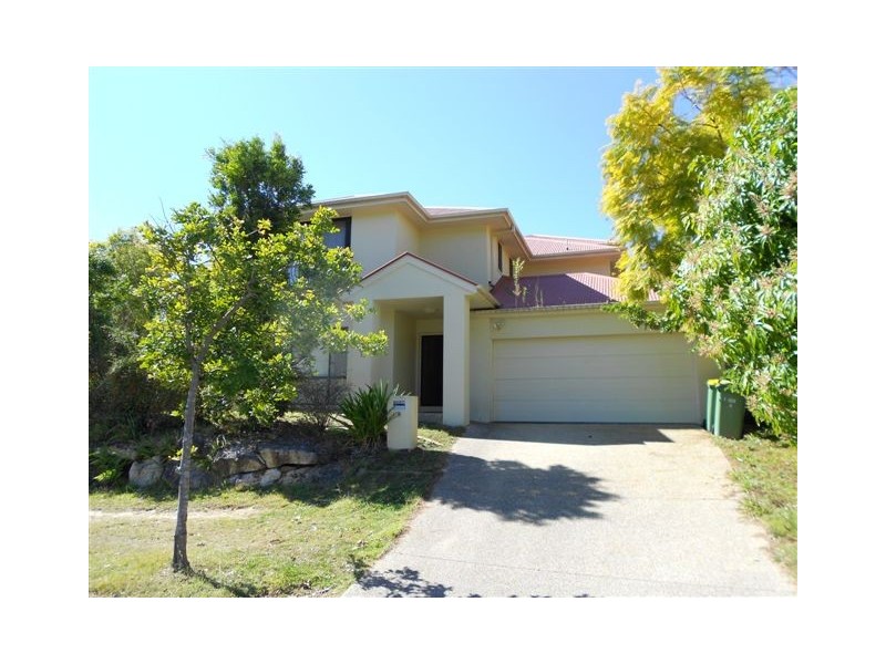 1/8 Gammon Drive, Varsity Lakes QLD 4227