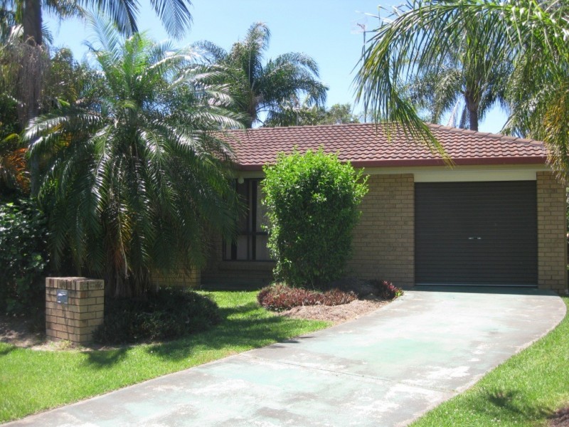 10 Capiten Court, Varsity Lakes QLD 4227