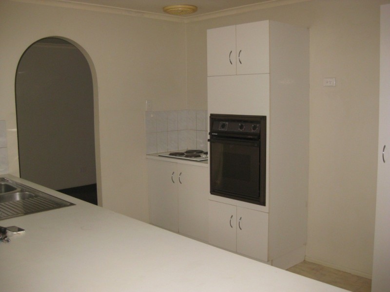 10 Capiten Court, Varsity Lakes QLD 4227