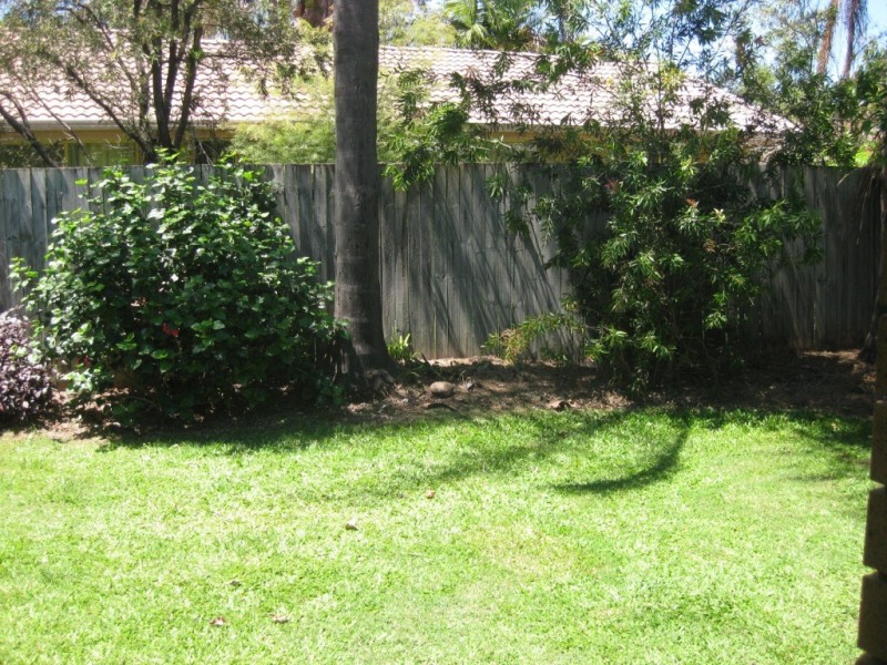 10 Capiten Court, Varsity Lakes QLD 4227