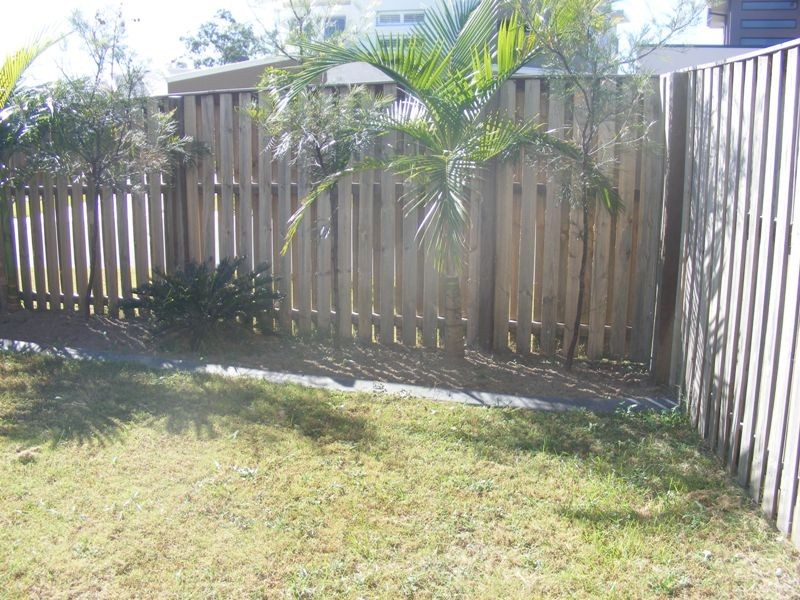 2/1 Learmonth Place, Reedy Creek QLD 4227