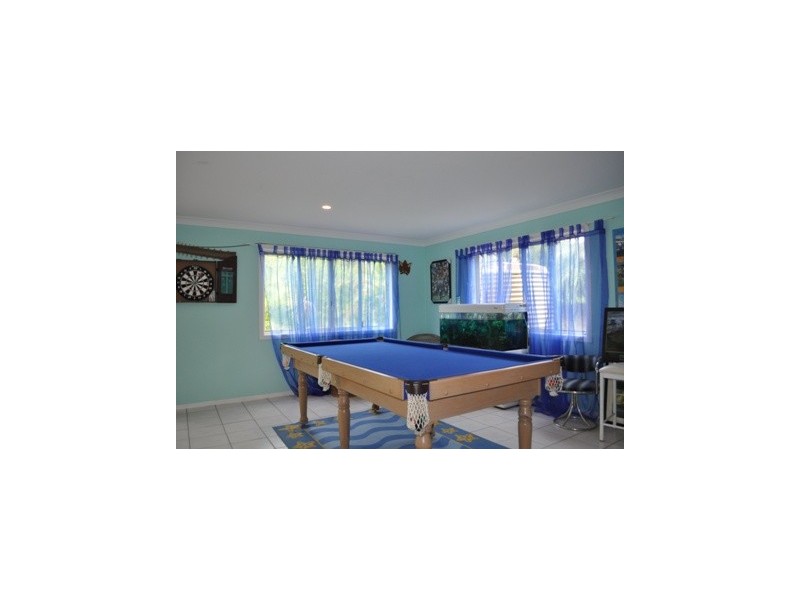 155 Gardnia Drive, Bonogin QLD 4213