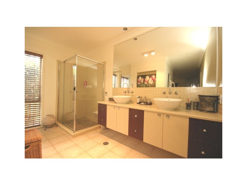 12 Cordata Court, Robina QLD 4226