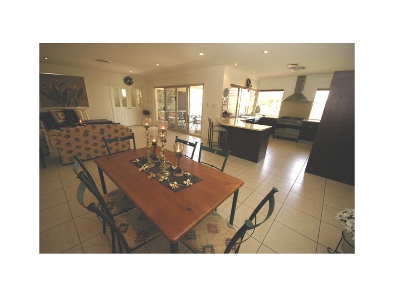 12 Cordata Court, Robina QLD 4226