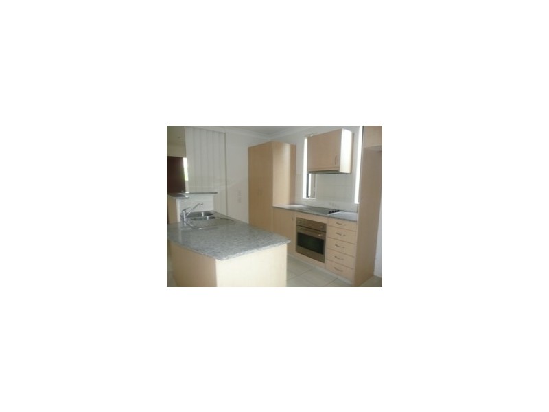 1/45 Hillridge Crescent, Varsity Lakes QLD 4227