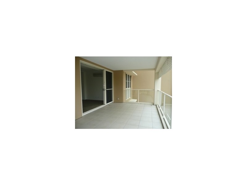 77/251 Varsity Parade, Varsity Lakes QLD 4227