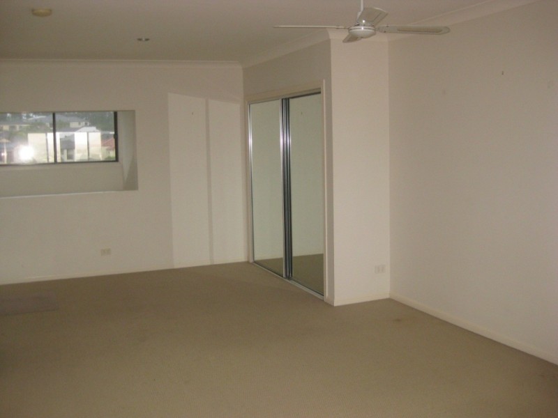 3/31 Northshore Avenue, Varsity Lakes QLD 4227
