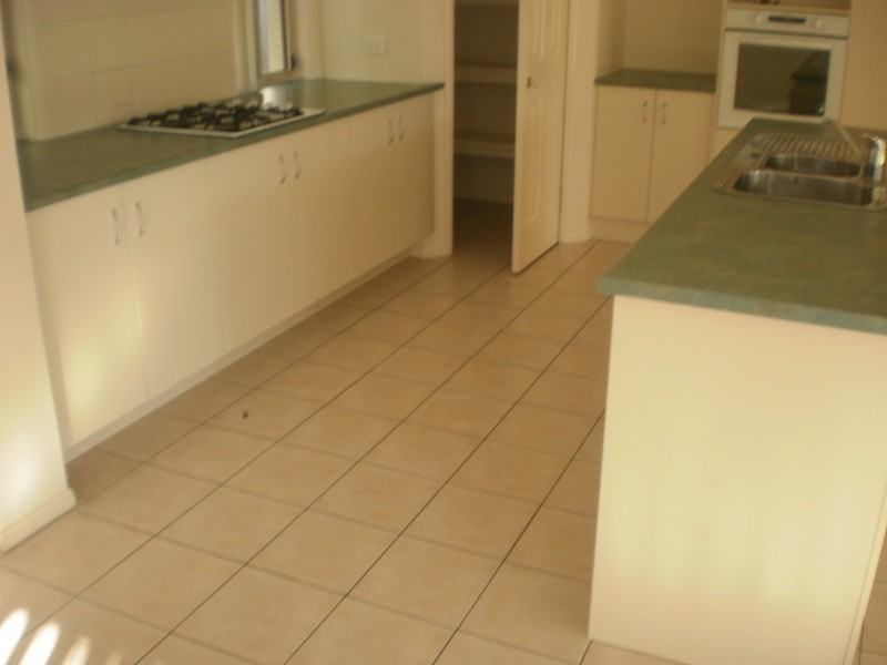 11 Buccaneer Way, Coomera Waters QLD 4209