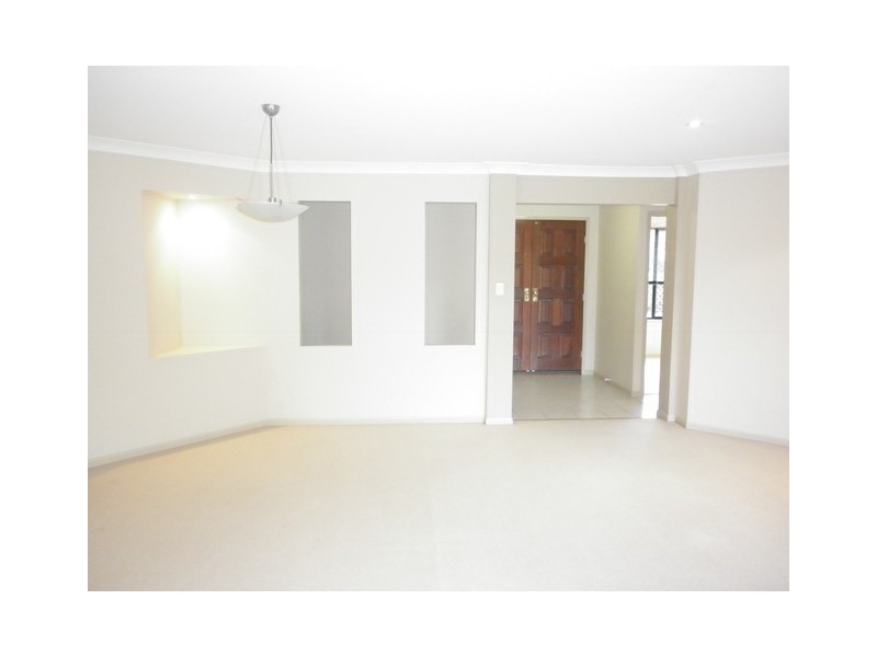 44 Straite Drive, Robina QLD 4226