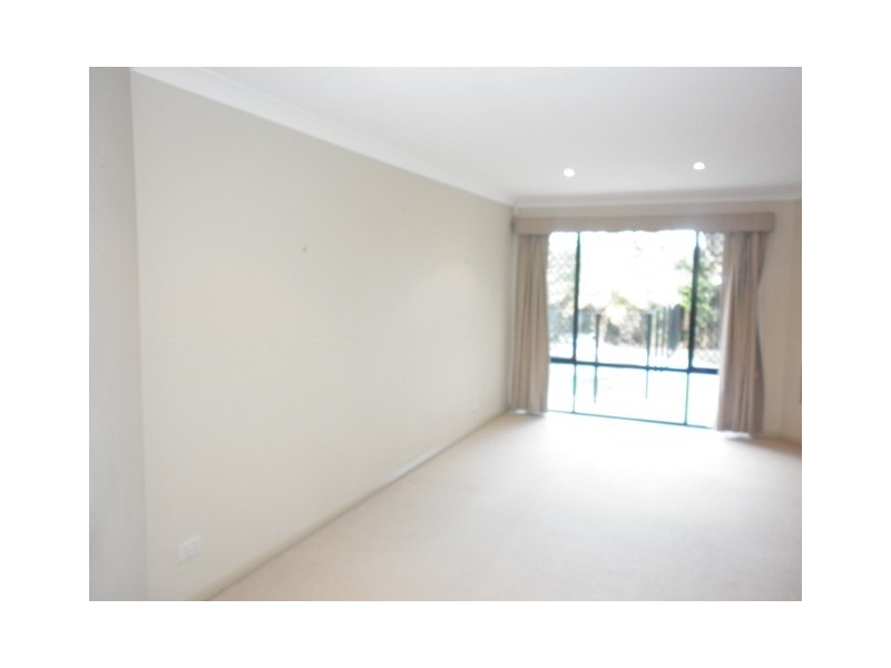 44 Straite Drive, Robina QLD 4226