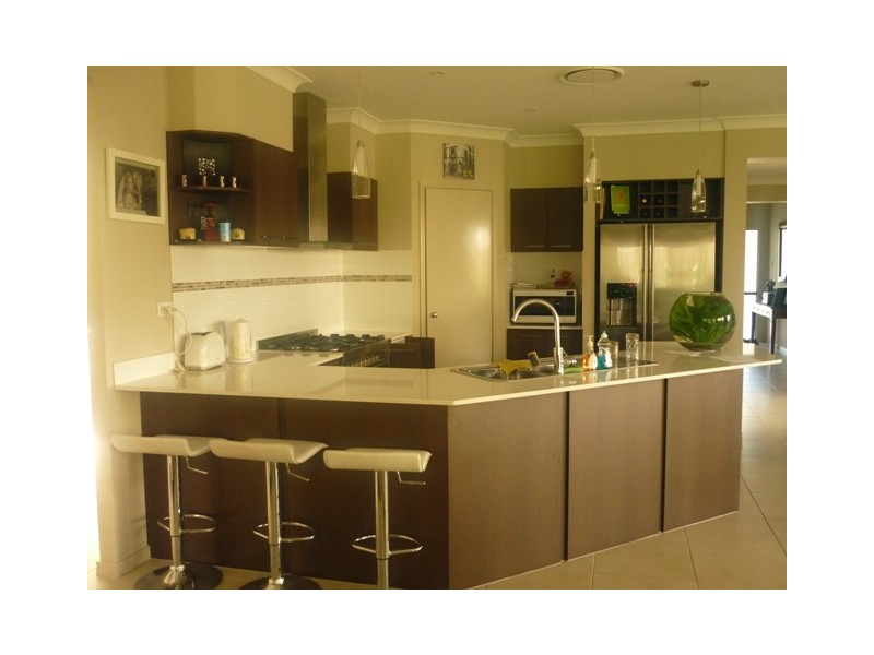 17 Camarillo Court, Reedy Creek QLD 4227