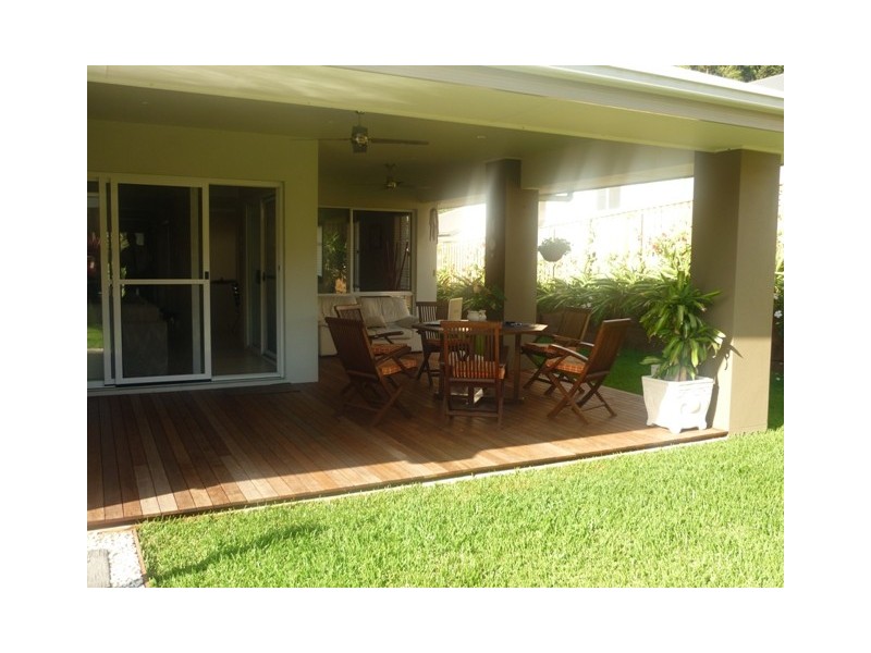 17 Camarillo Court, Reedy Creek QLD 4227