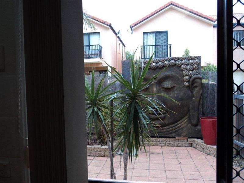 2/14 Gammon Drive, Varsity Lakes QLD 4227