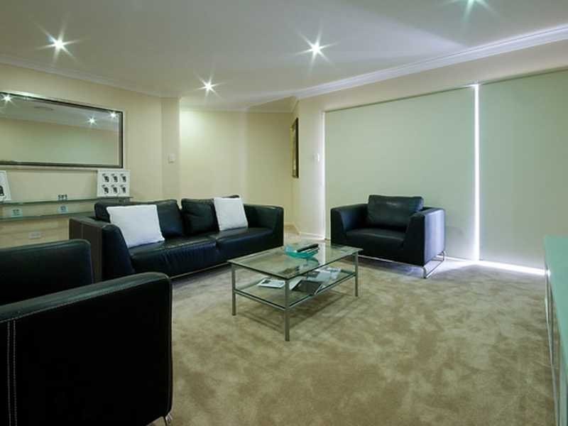 2/35 Azzurra Drive, Varsity Lakes QLD 4227