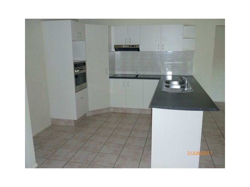 5 Aquarius Court, Molendinar QLD 4214