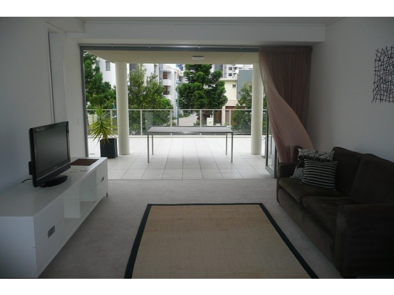 3/15 Laver Drive, Robina QLD 4226