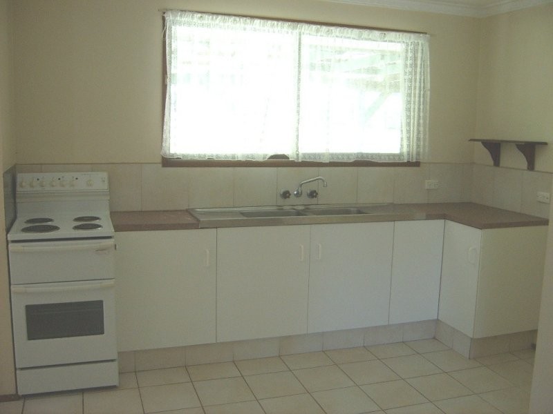 56 Plateau Crs, Carrara QLD 4211