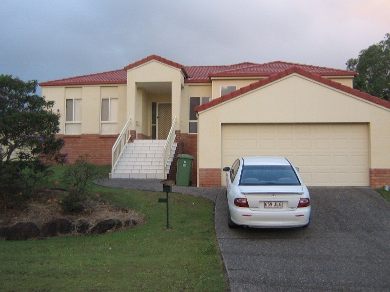 23 Respall Way, Arundel QLD 4214